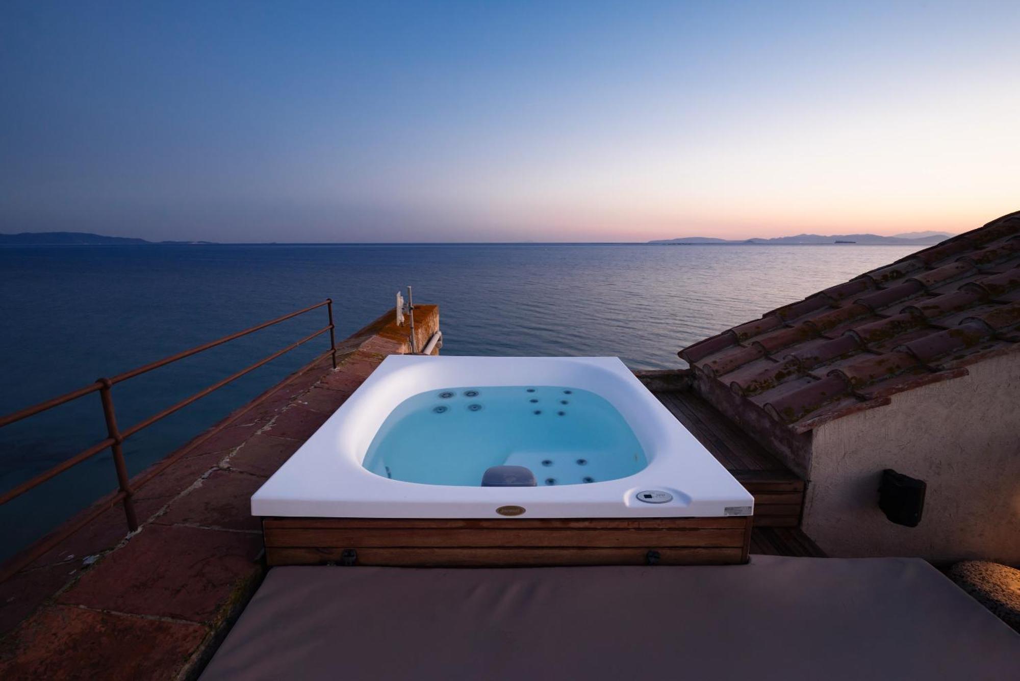 Hotel Relais Torre Mozza - Dimora d' Epoca Follonica Esterno foto