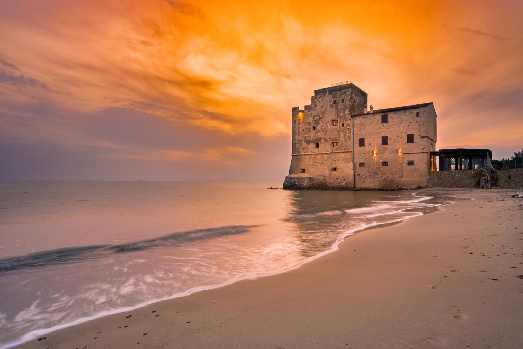 Hotel Relais Torre Mozza - Dimora d' Epoca Follonica Esterno foto